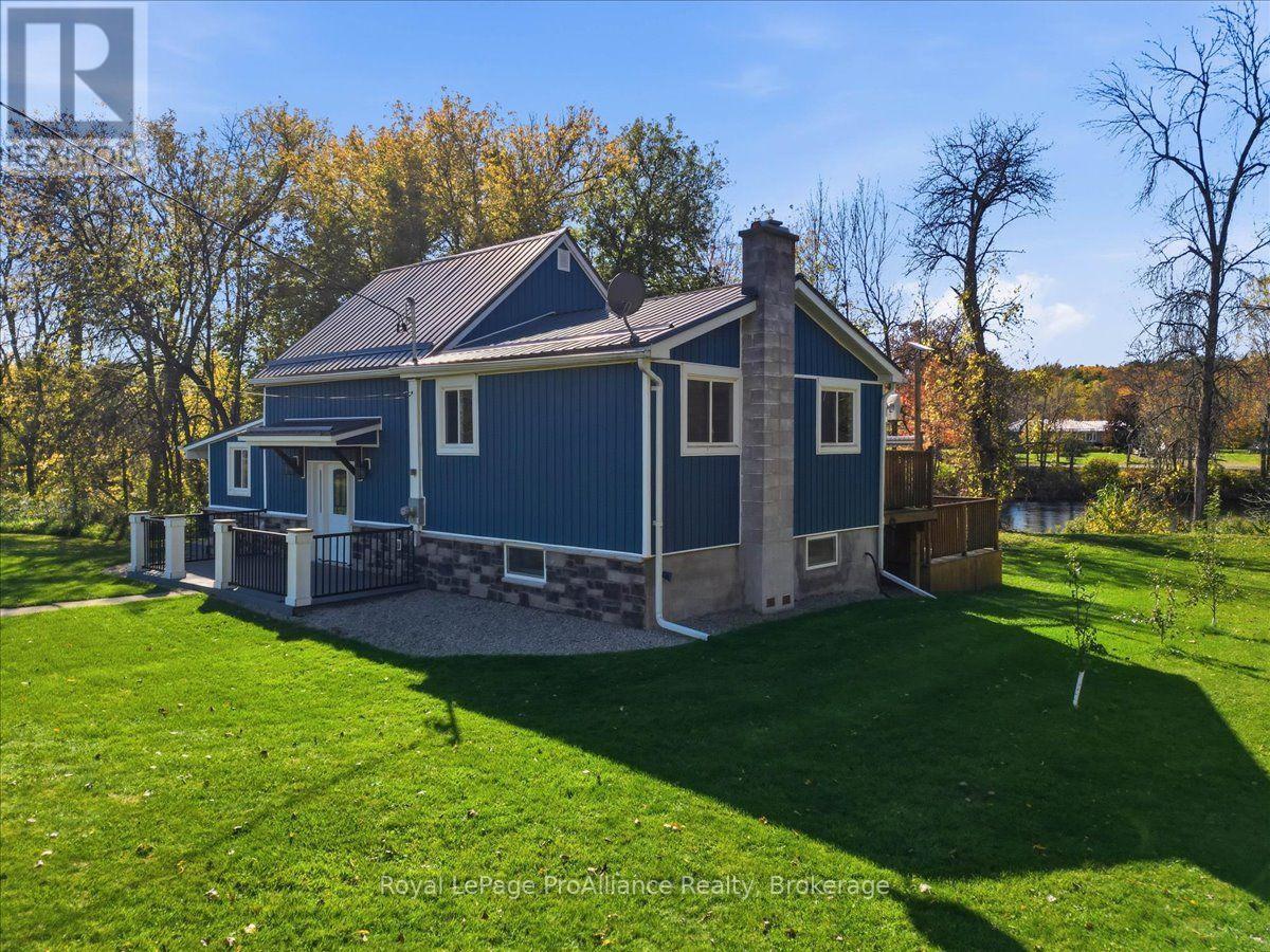 7303 Highway 37 Highway, Tweed), ON photo 1