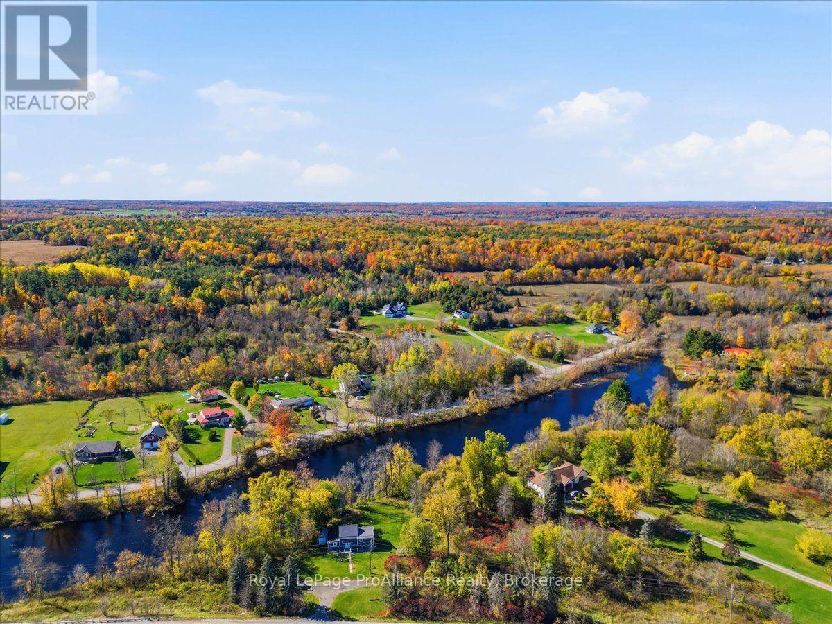 7303 Highway 37 Highway, Tweed), ON photo 35