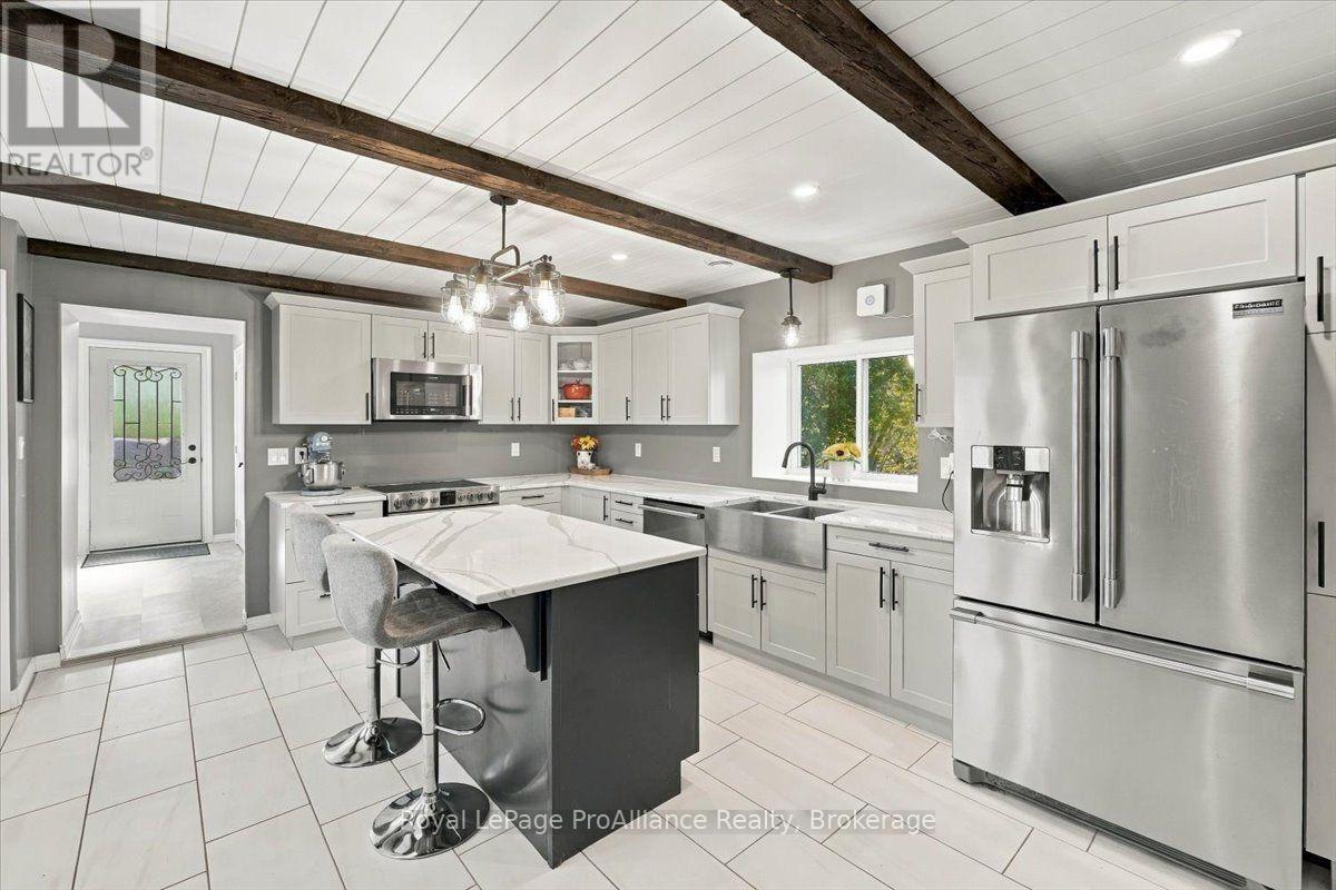 7303 Highway 37 Highway, Tweed), ON photo 7