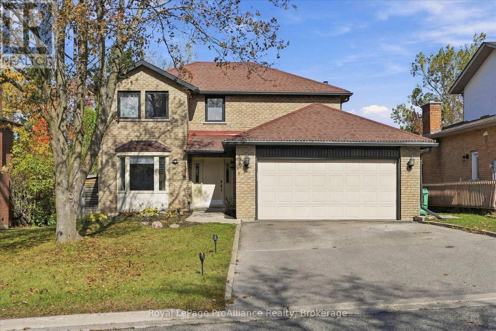 1316 Scollard Drive, Peterborough, ON photo 2