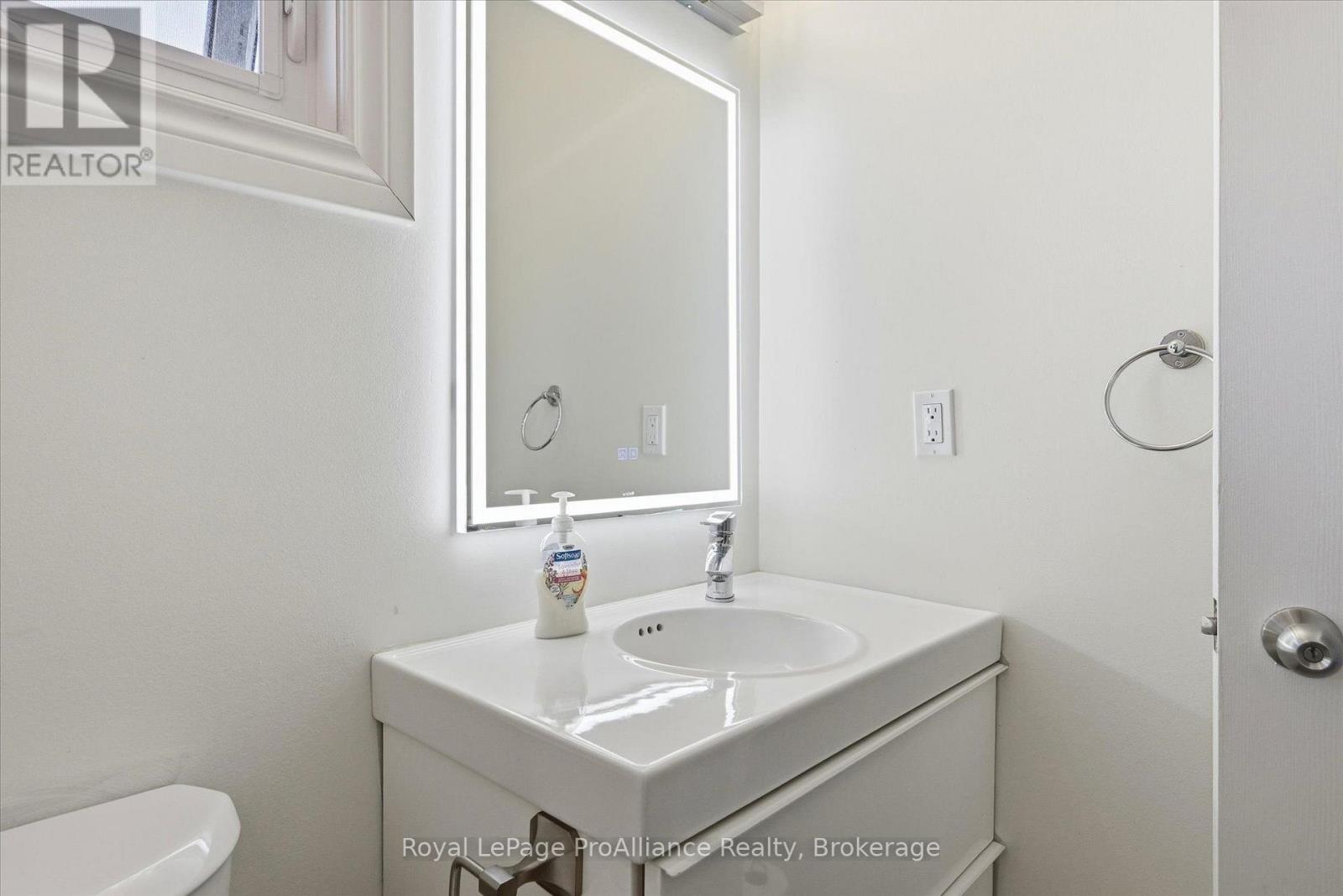 1316 Scollard Drive, Peterborough, ON photo 32