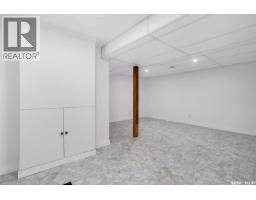 1230 E Avenue N, Saskatoon, SK S7L1T4 Photo 26