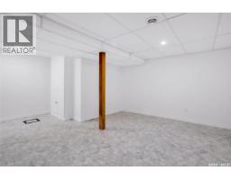 1230 E Avenue N, Saskatoon, SK S7L1T4 Photo 27