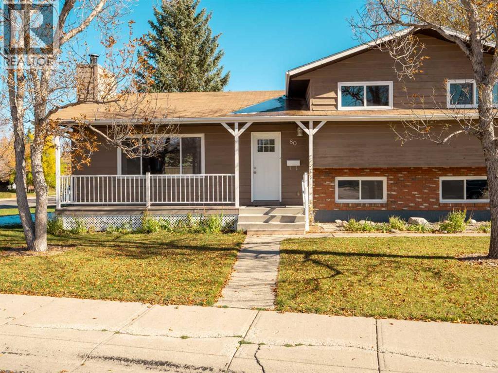 80 Ojibwa Road W, Lethbridge, Alberta, T1K5L1