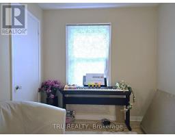28 Arundel Avenue, Ottawa, ON K1K0B6 Photo 9