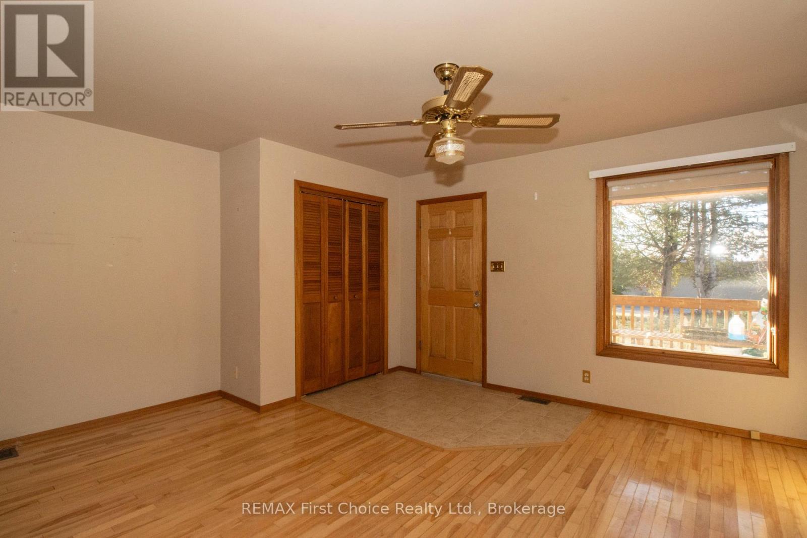 729 HODDER AVENUE - 20
