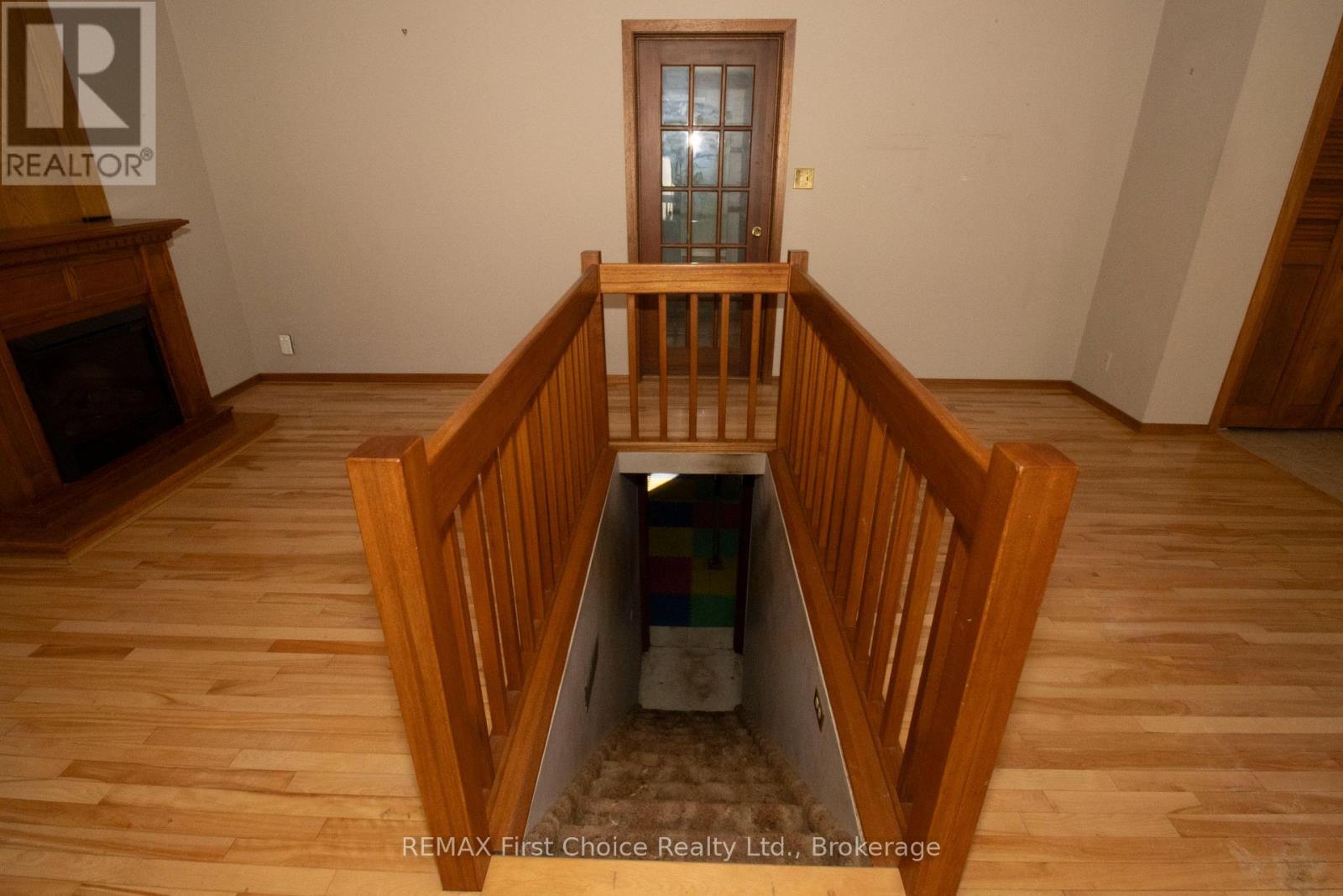 729 HODDER AVENUE - 22