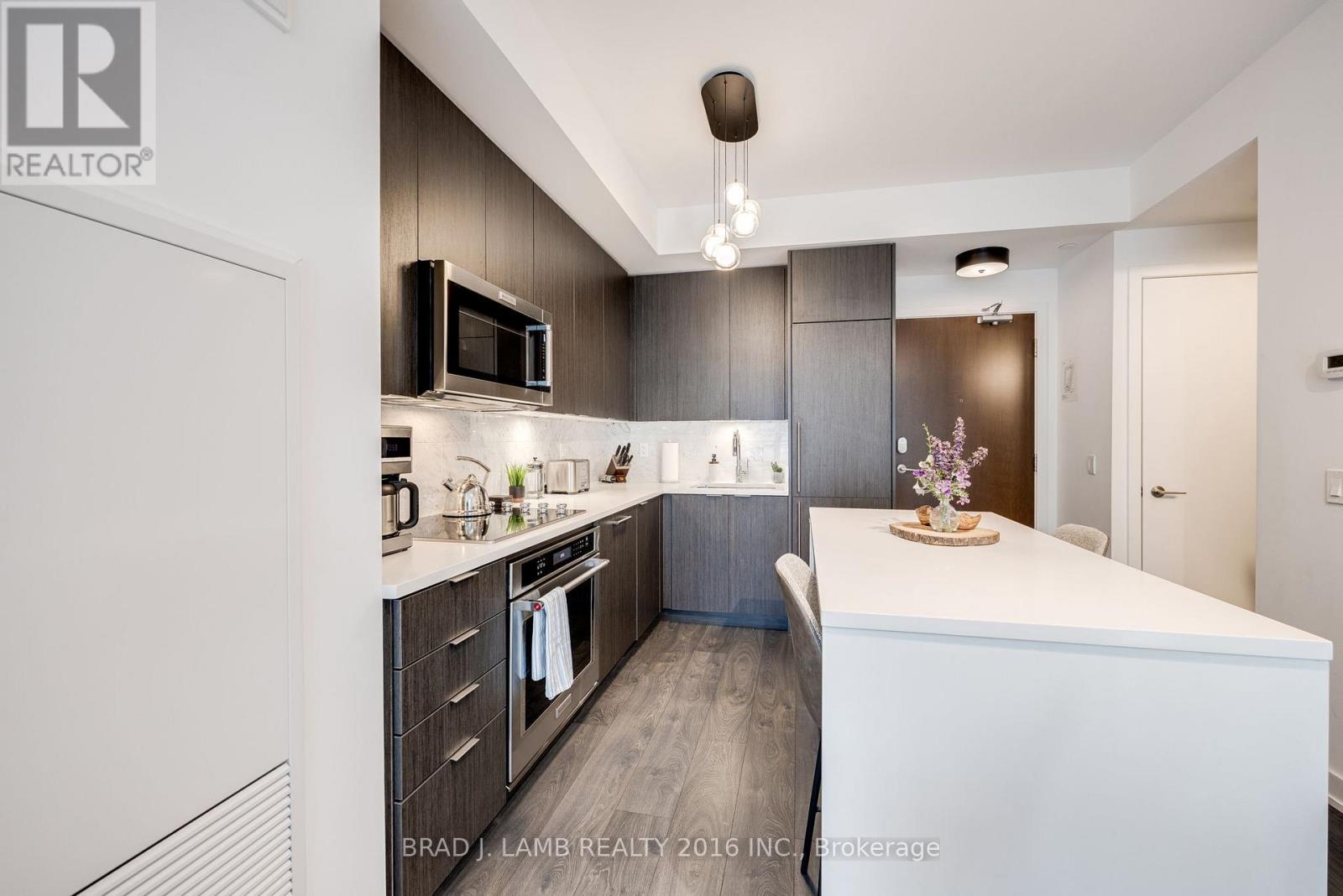 642- 38 Iannuzzi Street, Toronto, ON photo 7