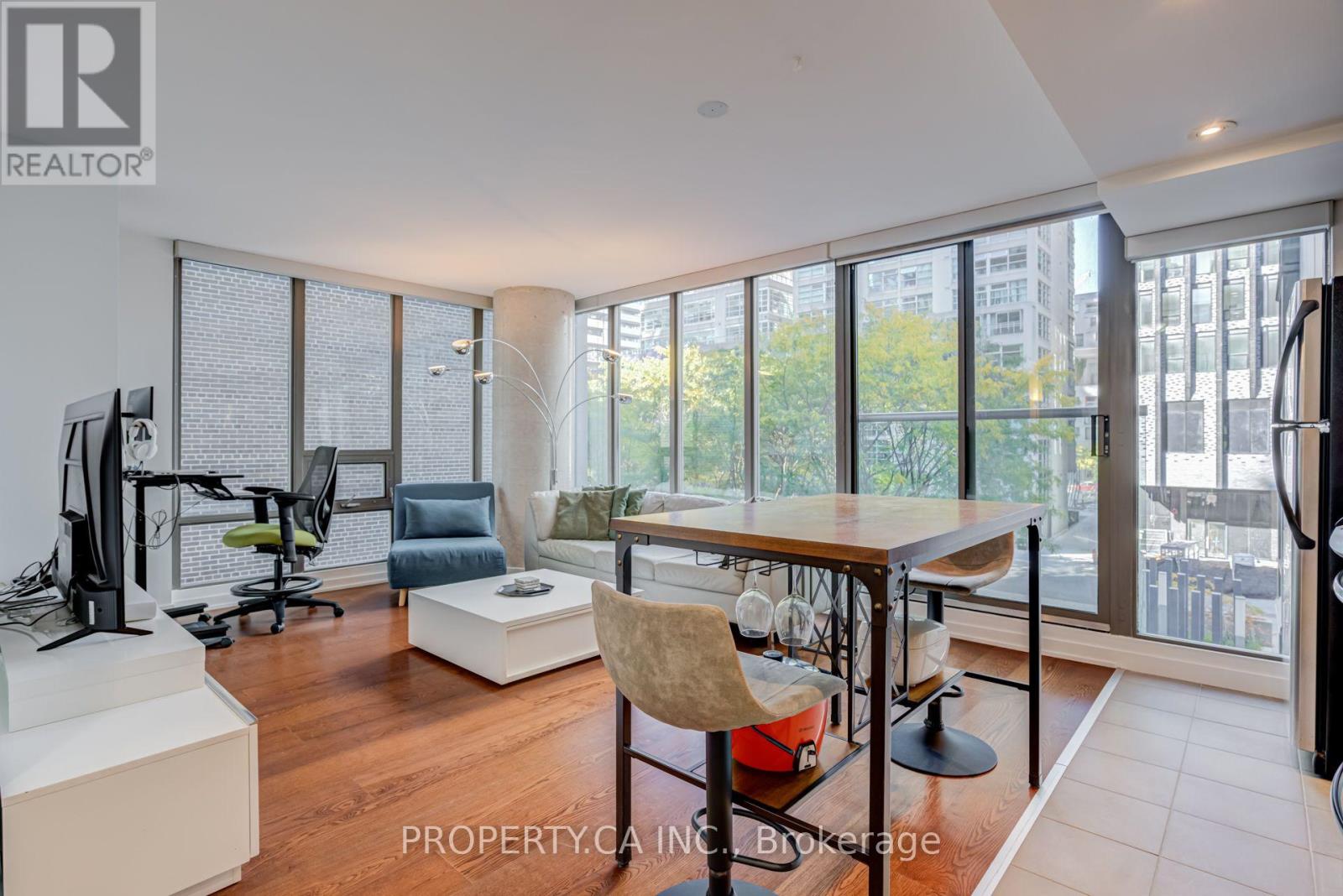 303- 33 Lombard Street, Toronto, ON photo 4