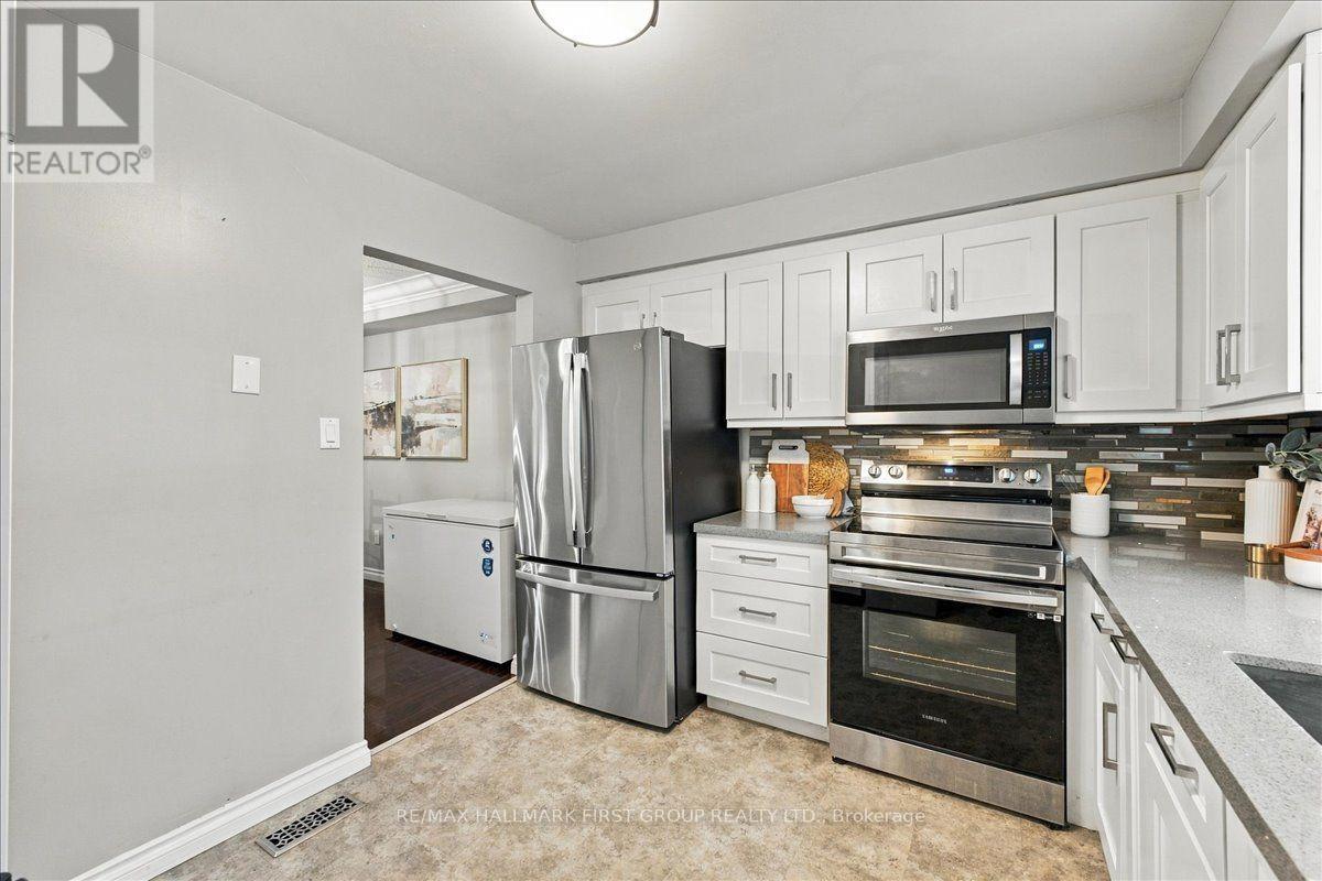 4- 1415 Fieldlight Boulevard, Pickering, ON photo 15