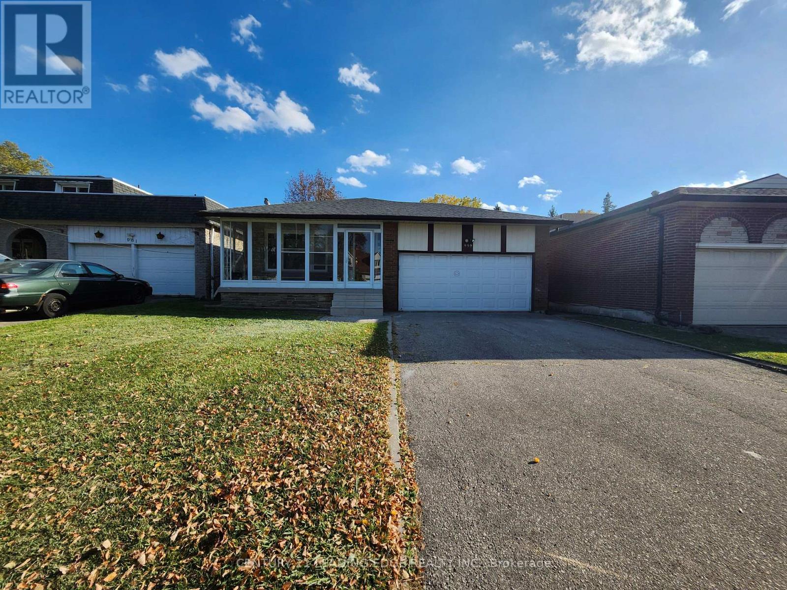 Photo of 959 Huntingwood Drive