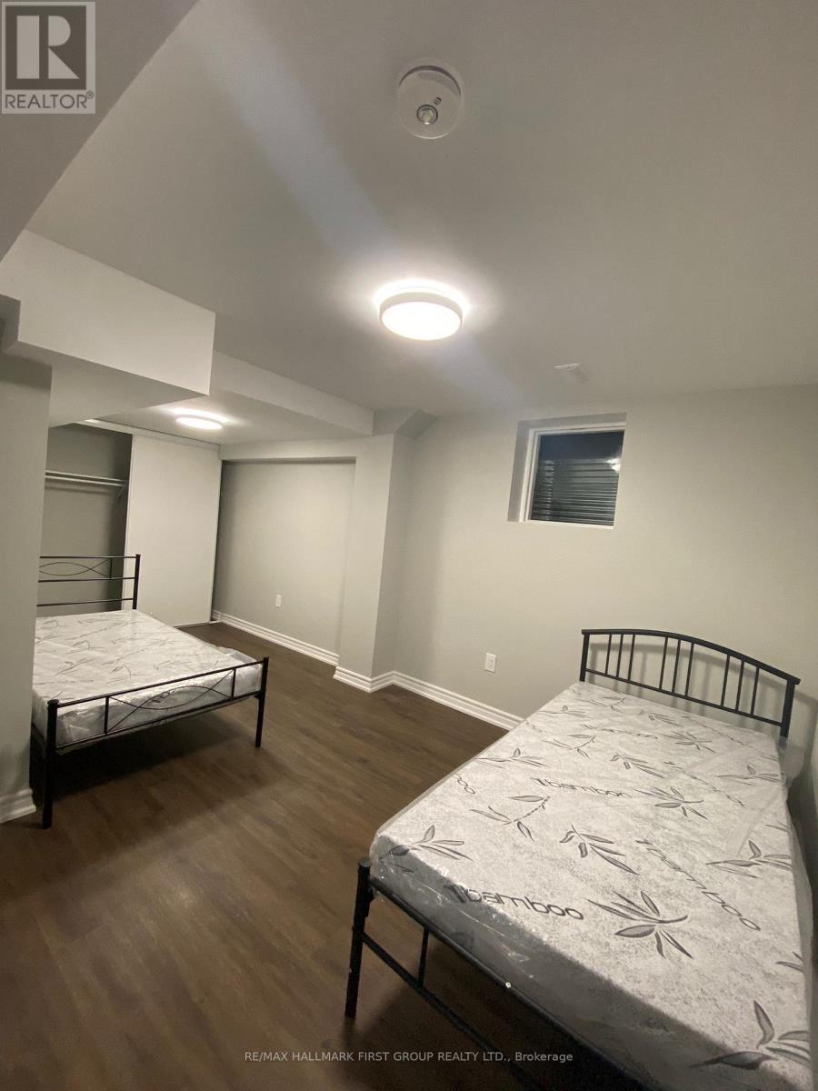 1725 Frederick Mason Drive, Oshawa, ON photo 5