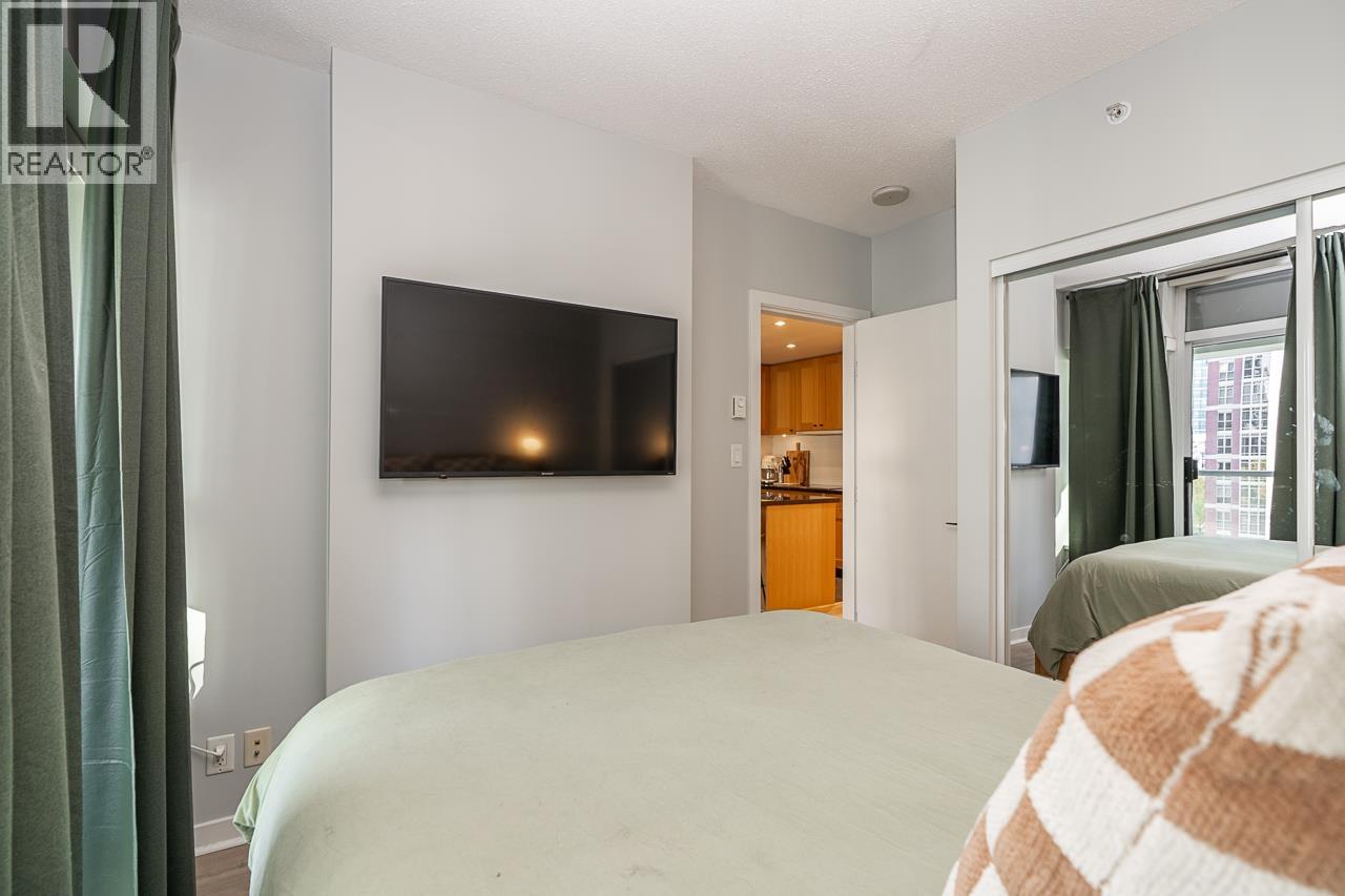 Photo of 801 821 CAMBIE STREET 19