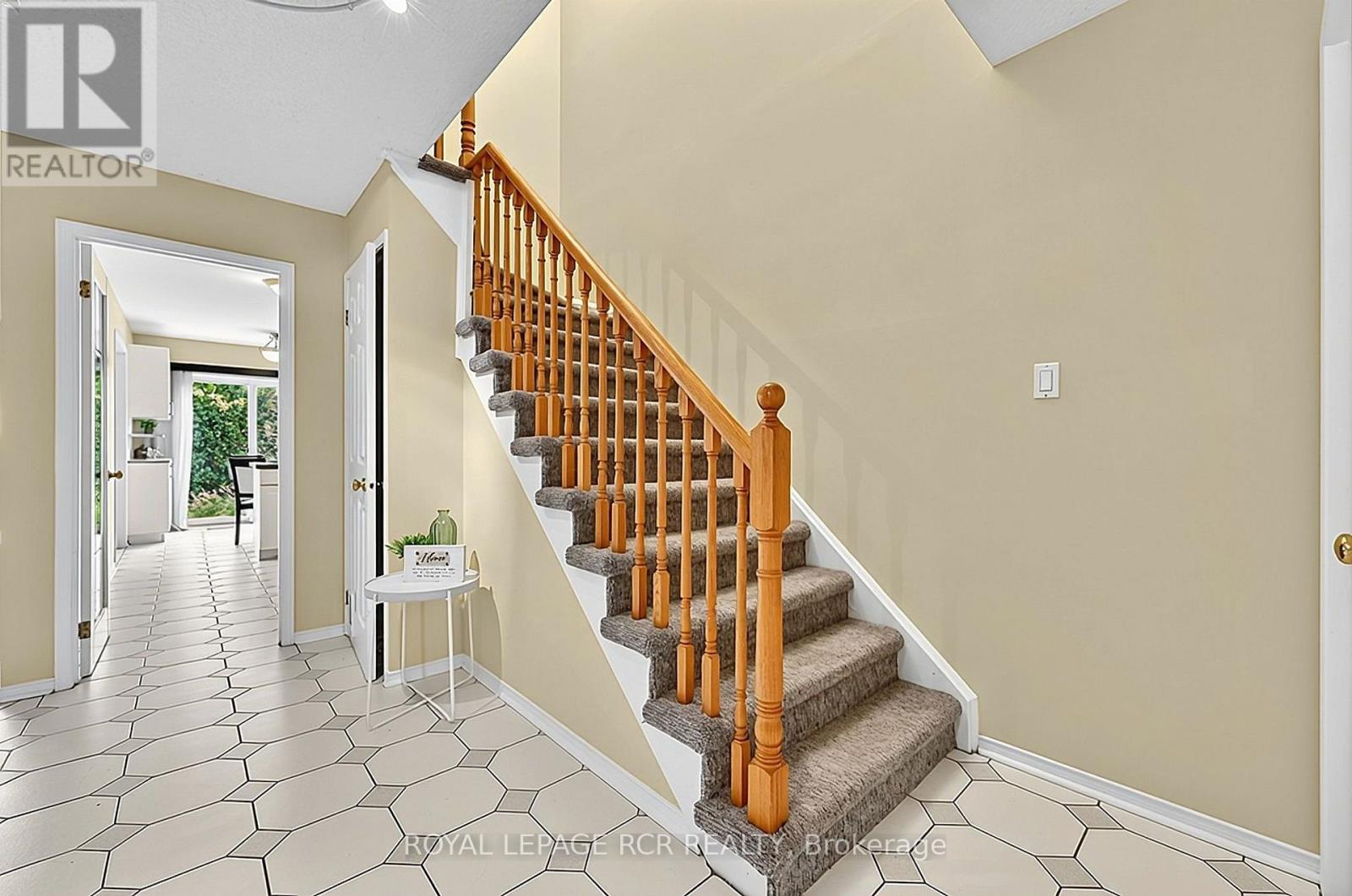 56 OAKRIDGE COURT - 24