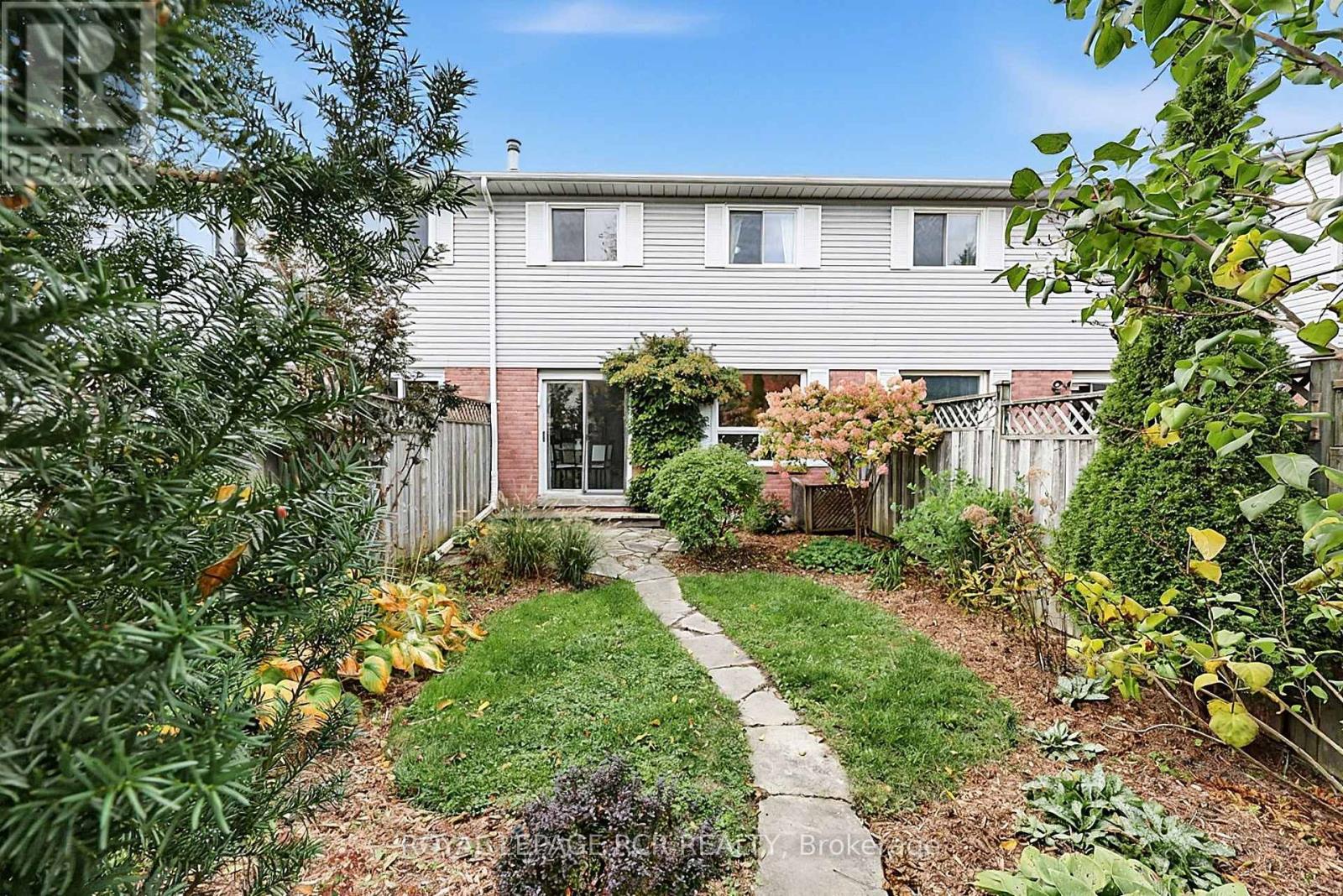 56 OAKRIDGE COURT - 39