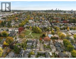 35 W 15th Avenue, Vancouver, BC V5Y1X7 Photo 38