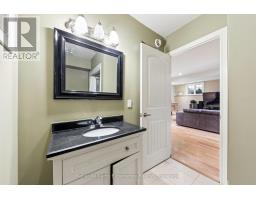 8 West Street, Penetanguishene, ON L9M1R4 Photo 17