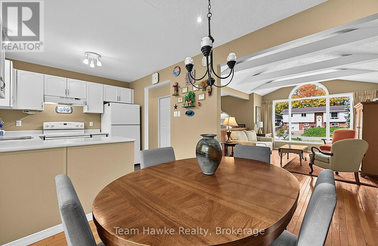 16 Brule Street, Penetanguishene photo 14