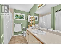 16 Brule Street, Penetanguishene, ON L9M1B2 Photo 21