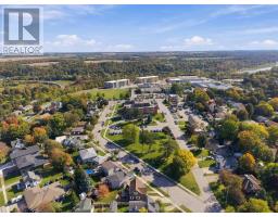 77 Napier Street, Goderich), ON N7A1W4 Photo 47