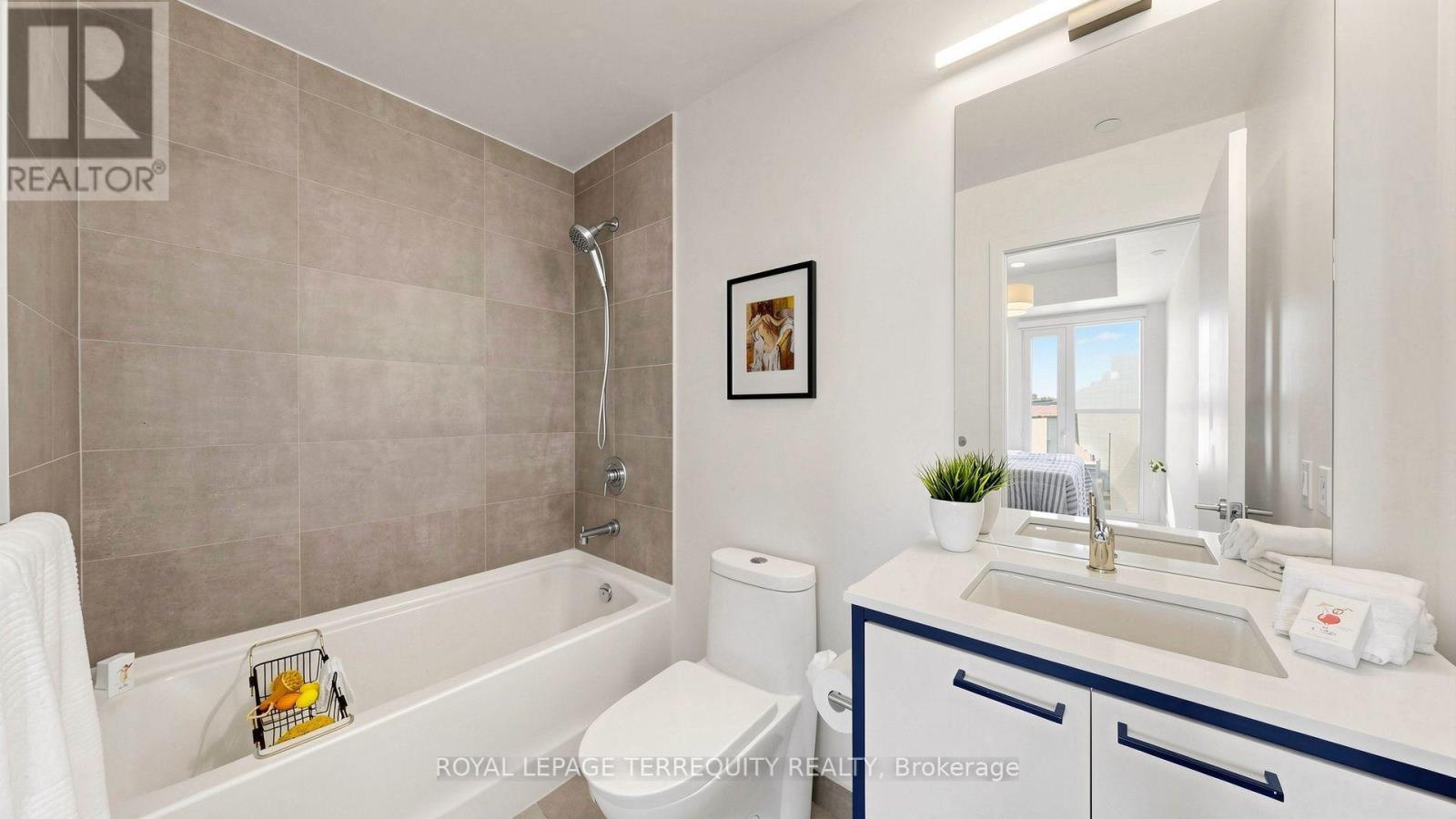 #417 1808 ST CLAIR AVENUE W - 15