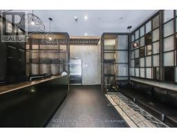 210 - 1990 Bloor Street W, Toronto, ON M6P3L1 Photo 24