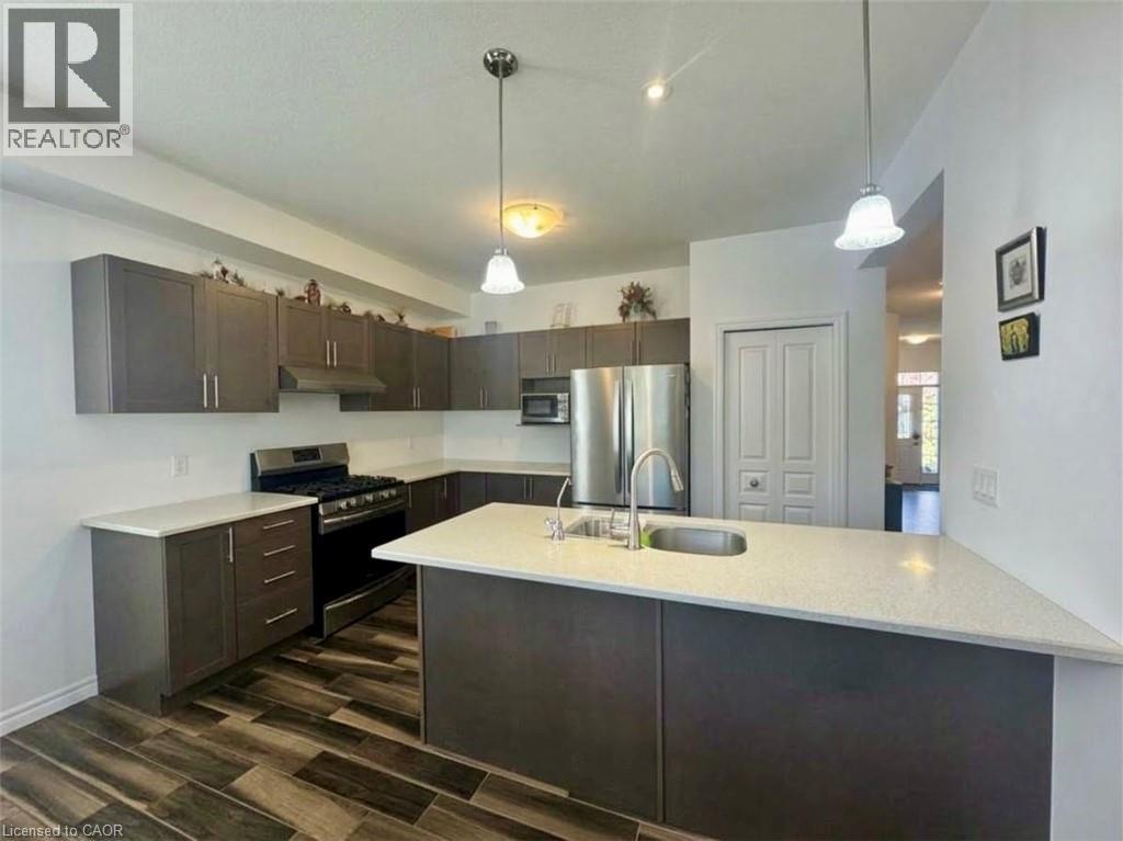 348 FREURE Drive - 13