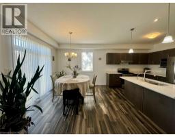 Great room - 348 Freure Drive, Cambridge, ON N1S0B5 Photo 11