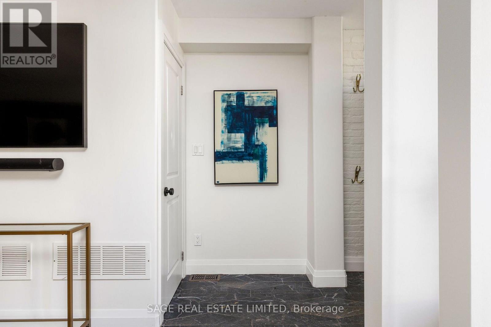 218 MAVETY STREET - 6