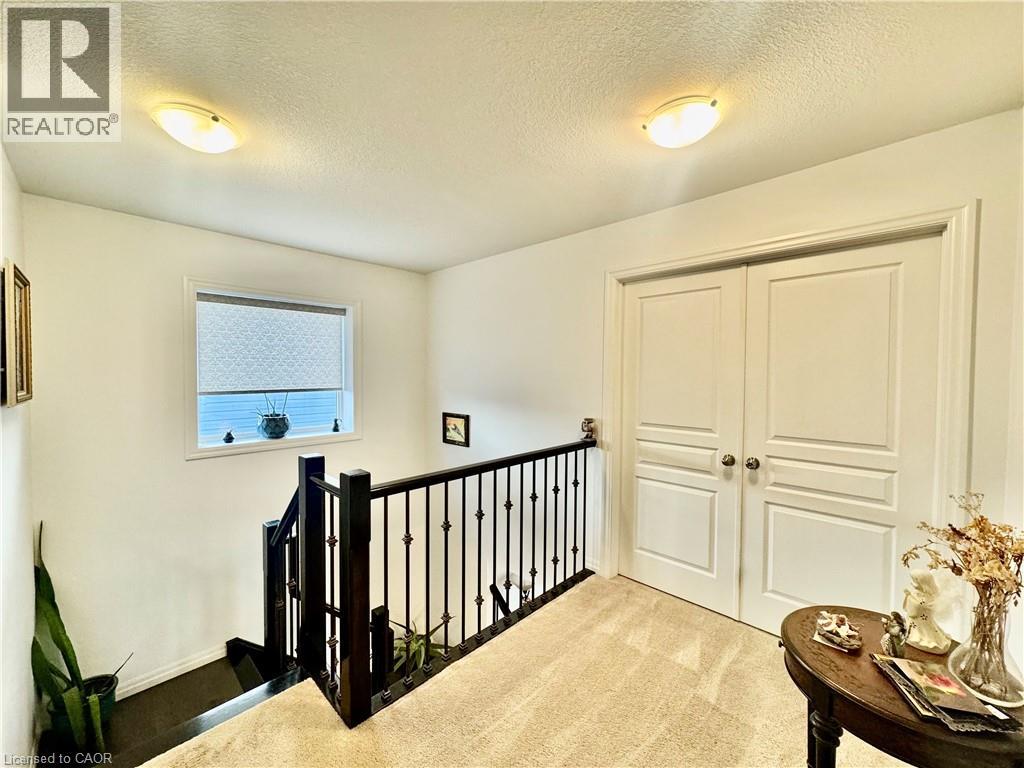 348 FREURE Drive - 16
