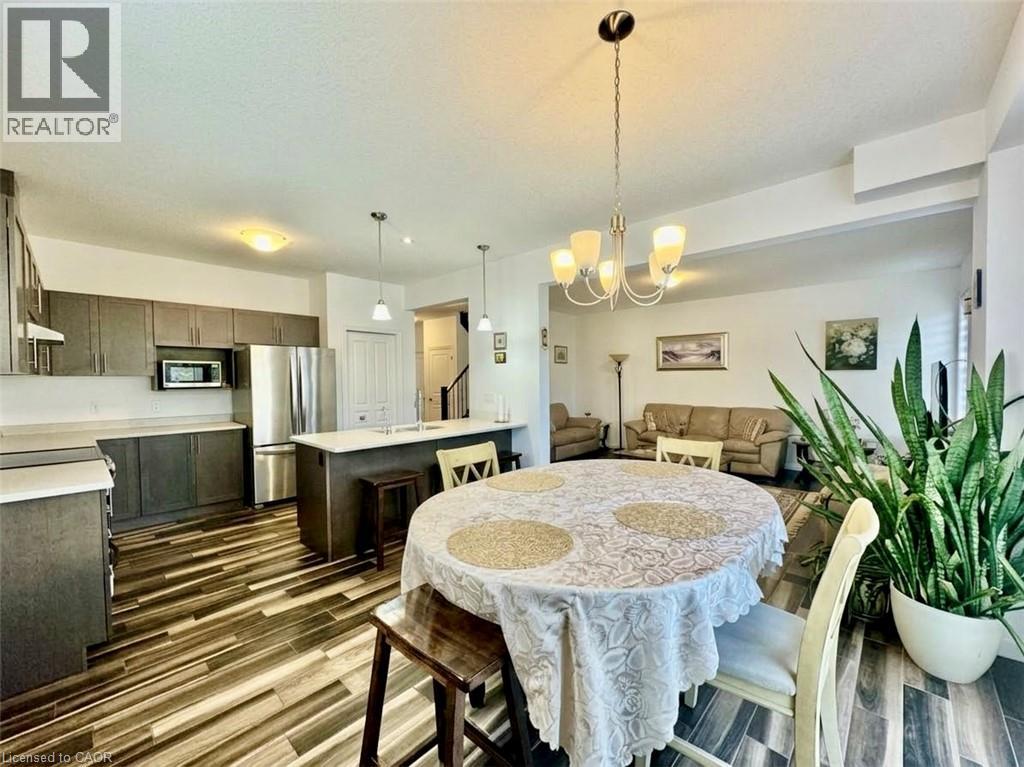 348 FREURE Drive - 10