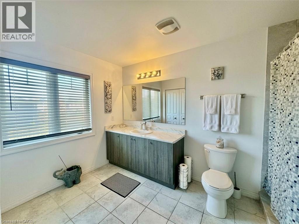 348 FREURE Drive - 29