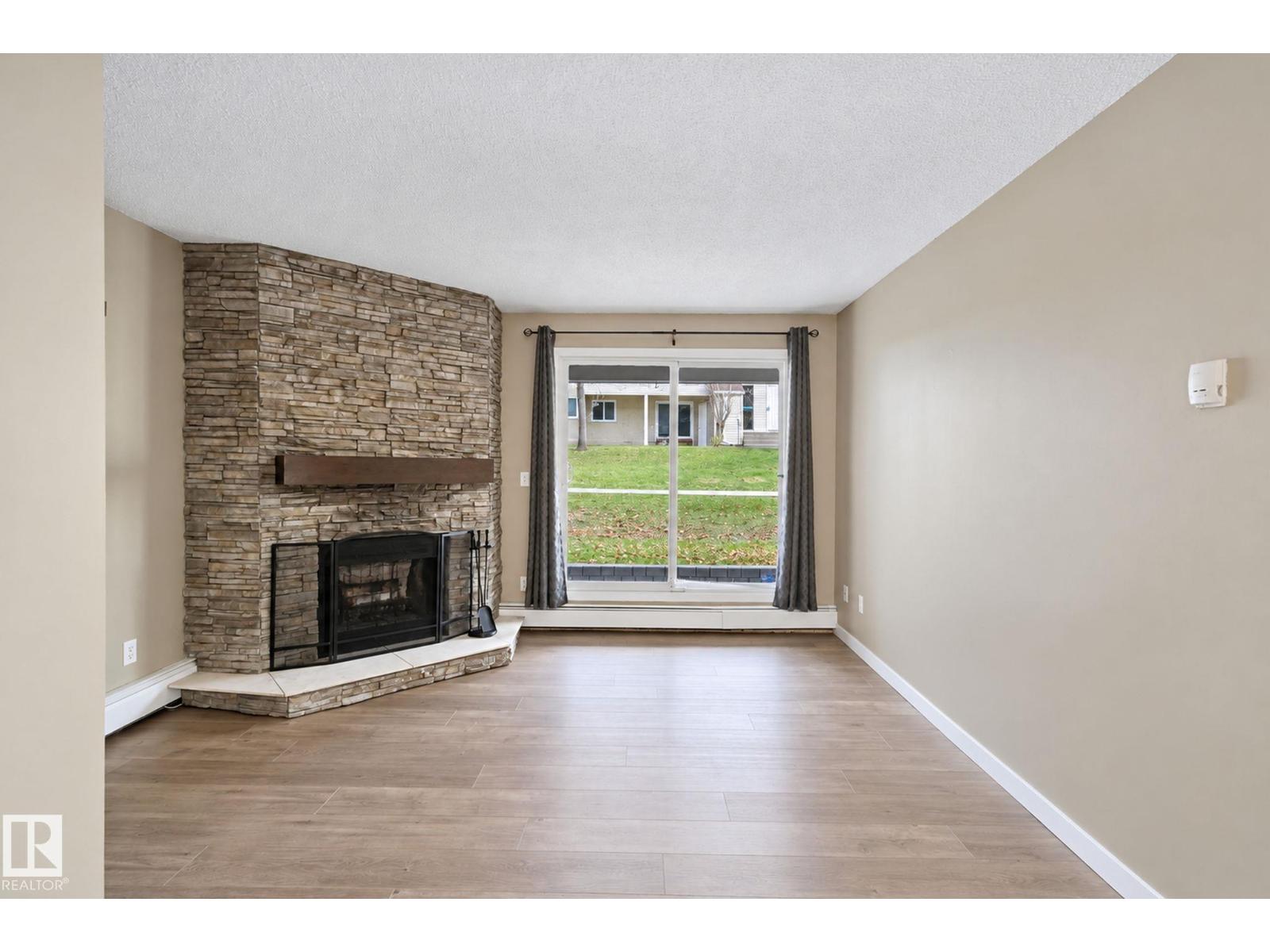 #101 340 Woodbridge Way, photo 10