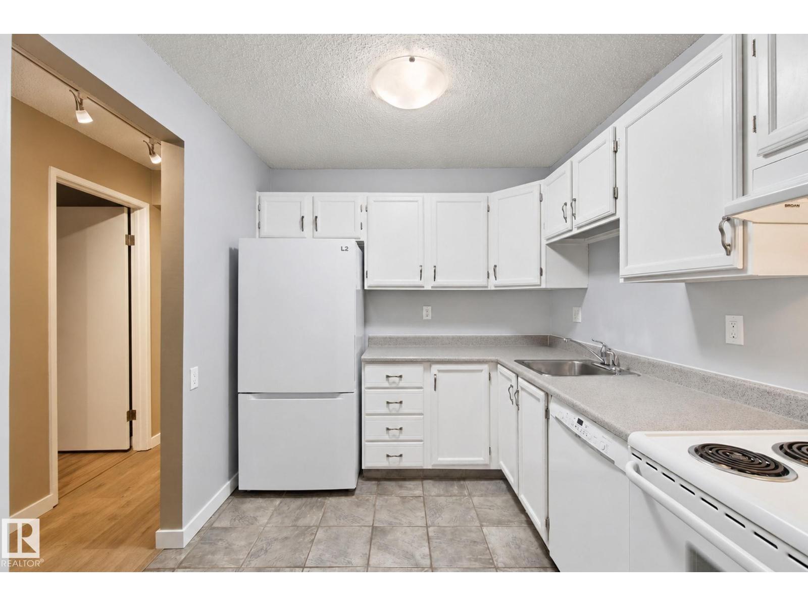 #101 340 Woodbridge Way, photo 14