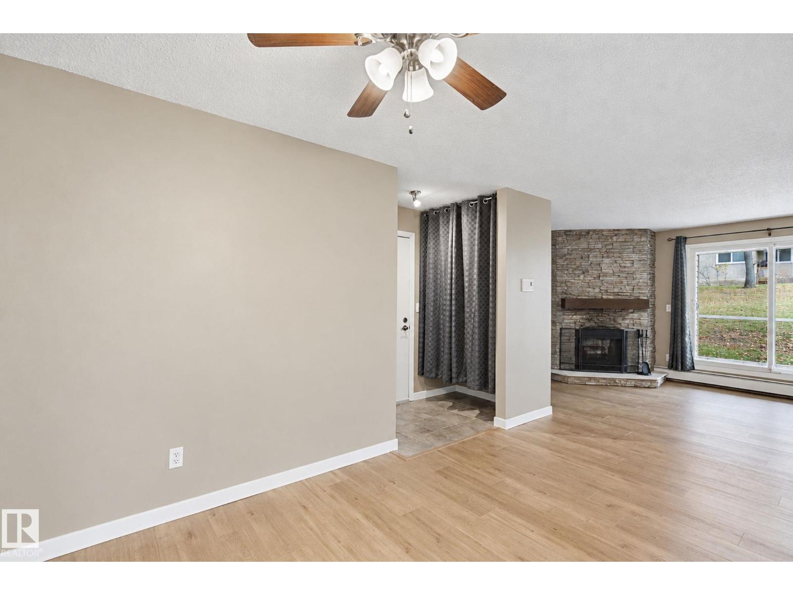 #101 340 Woodbridge Way, photo 8