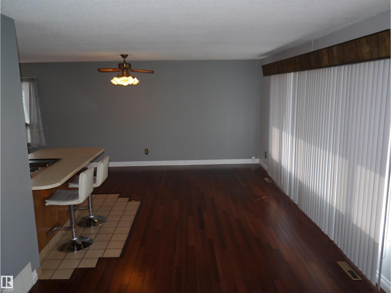 4907 & 4911 47 AV, Stony Plain — photo 8