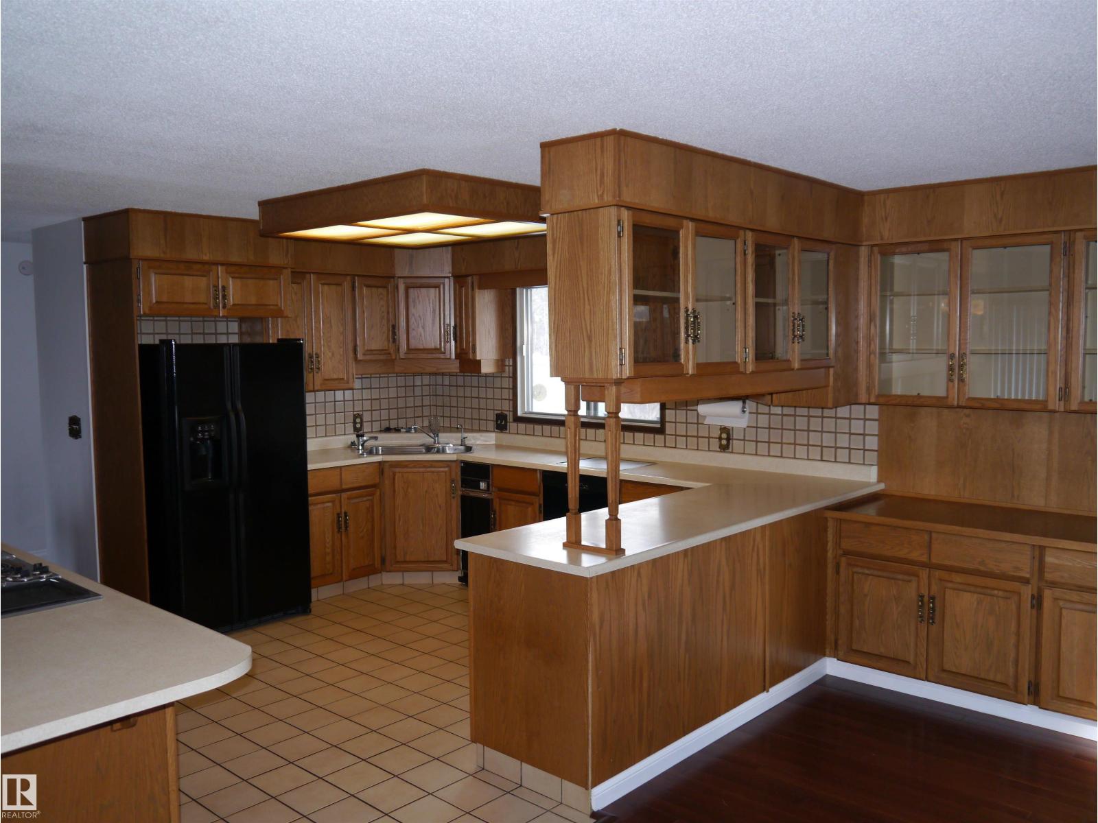 4907 & 4911 47 AV, Stony Plain — photo 9
