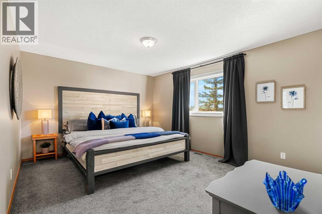 54 Deerview Terrace SE, Calgary — photo 22