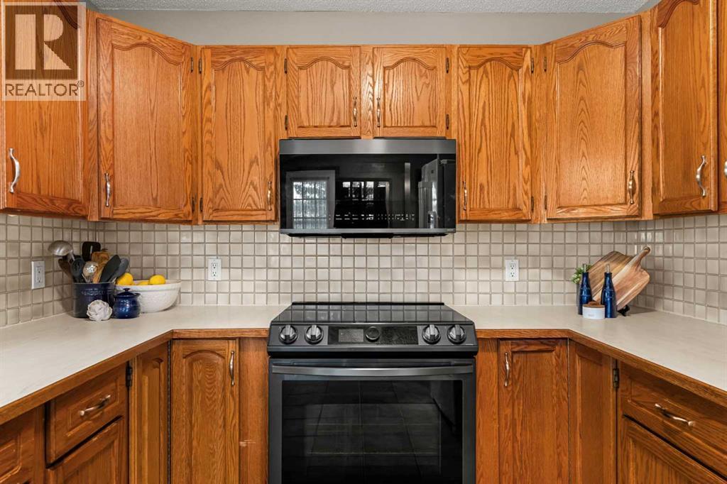 54 Deerview Terrace SE, Calgary — photo 15