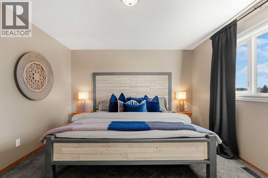 54 Deerview Terrace SE, Calgary — photo 24