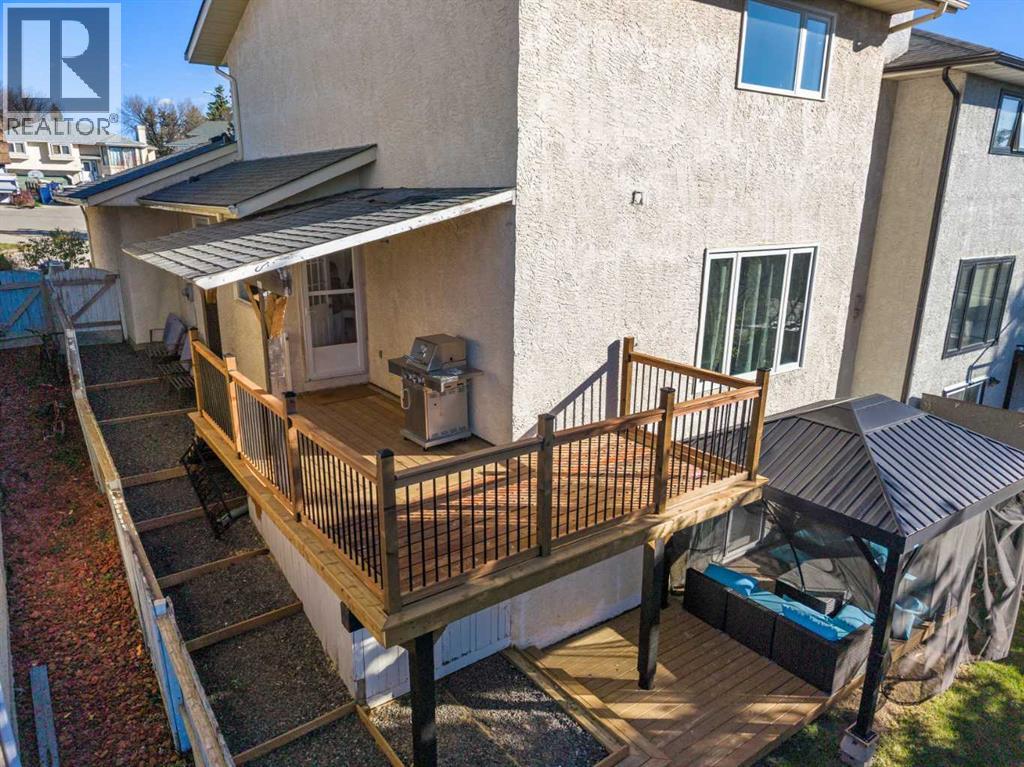 54 Deerview Terrace SE photo 44