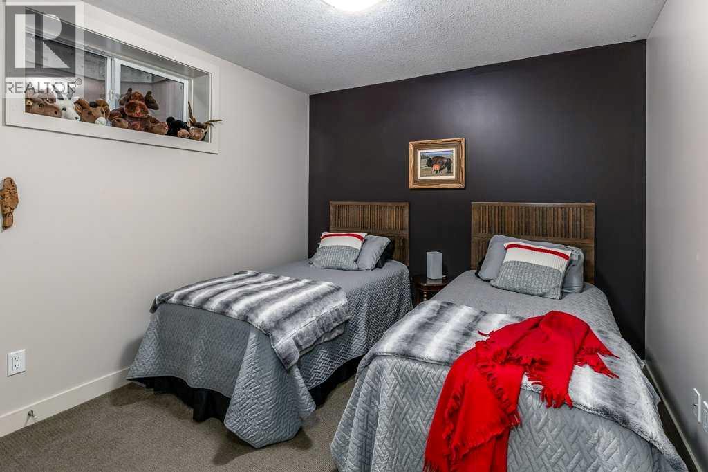 312 Crawford Close, Cochrane — photo 35