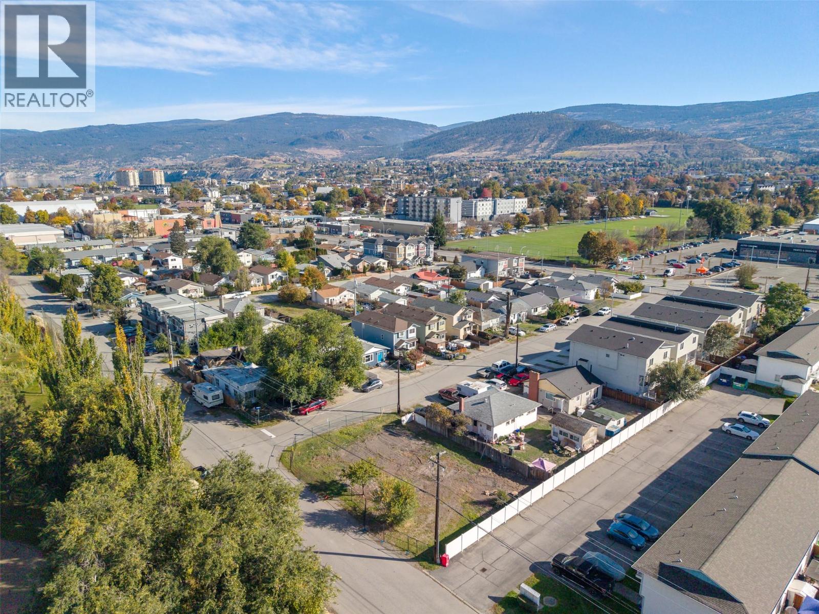 794 Kamloops Avenue, Penticton
