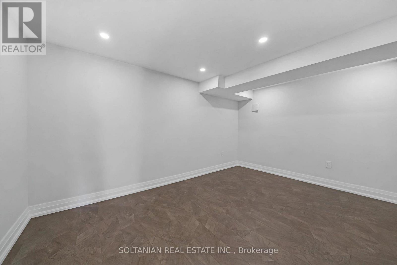 17 Trenton Avenue, Toronto, ON photo 45