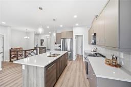 31 Shoreline Drive, Oak Bluff, MB R4G0E5 Photo 8