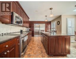 Family room - 12 Foxhill Crescent, St  Catharines, ON L2S3T9 Photo 8