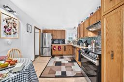 Kitchen - 40 Garton Avenue, Winnipeg, MB R2R1Y9 Photo 8