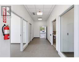911 Great Northern Rd, Sault Ste  Marie, ON P6B0B9 Photo 12