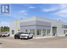 911 Great Northern Rd, Sault Ste  Marie, ON P6B0B9 Photo 11