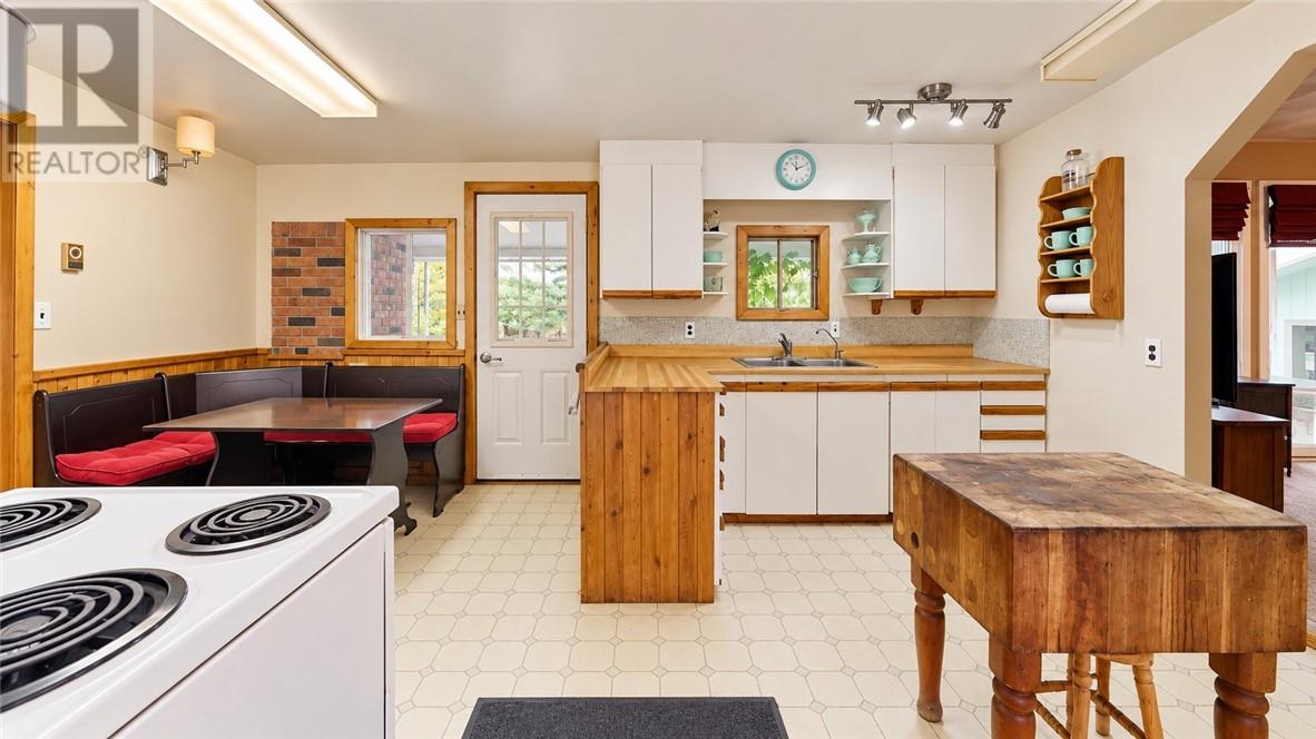 17A Silver Bay Road - 13